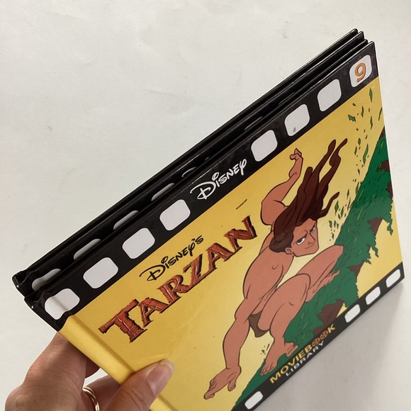 4 /💲20 🤑 2 DISNEY books - Picture 3 of 4